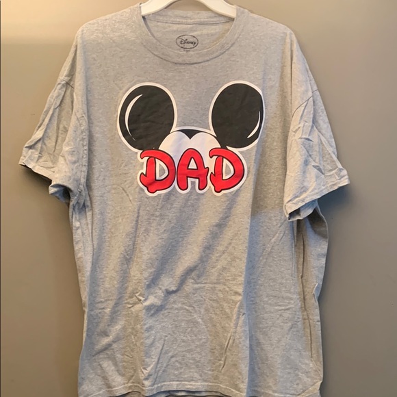 Authentic Disney Gray T-Shirt with Red 'Dad' and Mickey Ears Mens 2XL ( XXL ) - Picture 2 of 4